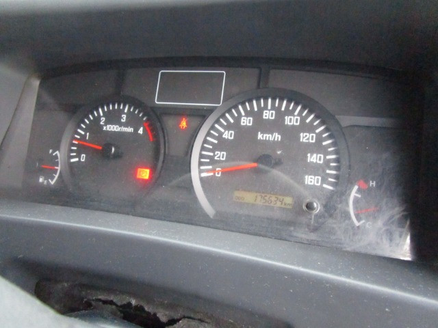 いすゞ エルフ TPG-NMR85AN(2WD)の写真34