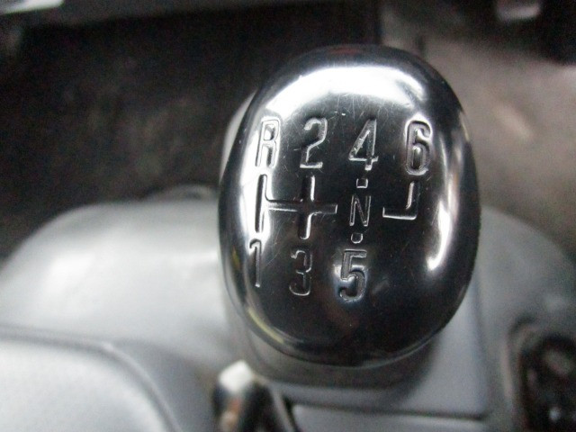 いすゞ エルフ TPG-NMR85AN(2WD)の写真36