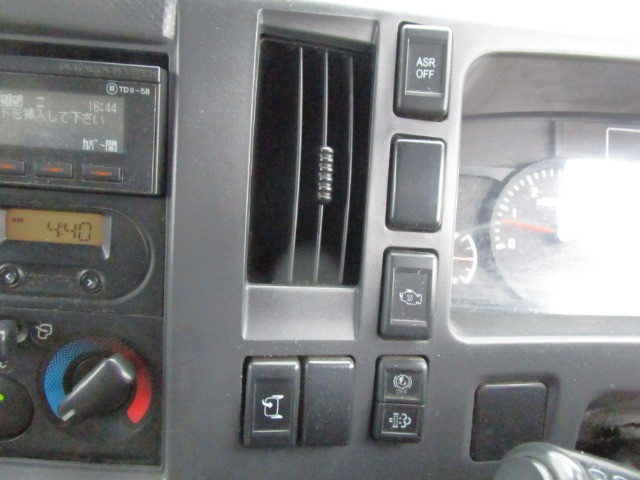 いすゞ エルフ TPG-NMR85AN(2WD)の写真41
