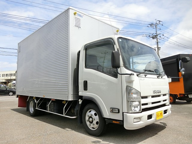 いすゞ エルフ BDG-NPR85AN(2WD)の写真6