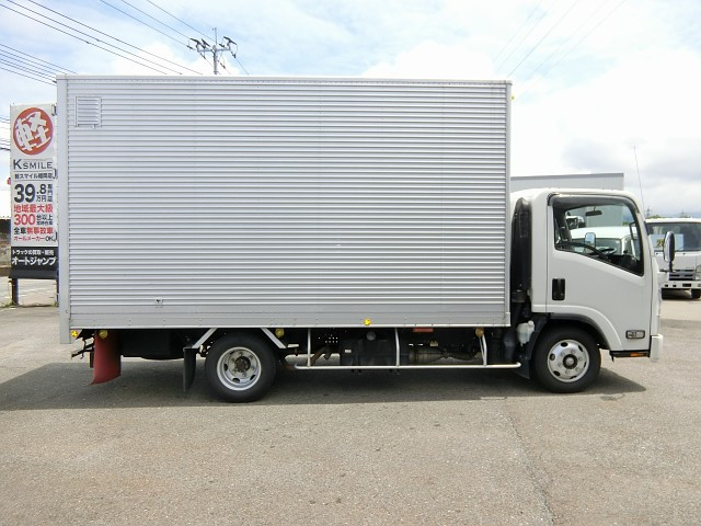 いすゞ エルフ BDG-NPR85AN(2WD)の写真8