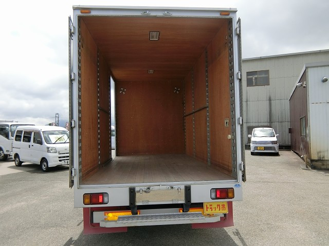 いすゞ エルフ BDG-NPR85AN(2WD)の写真12