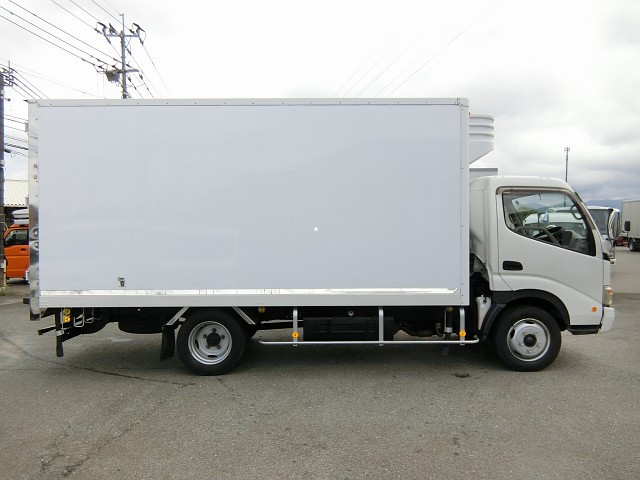トヨタ トヨエース BDG-XZU414(2WD)の写真8