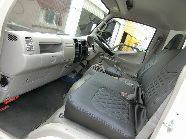 トヨタ トヨエース BDG-XZU414(2WD)の写真24