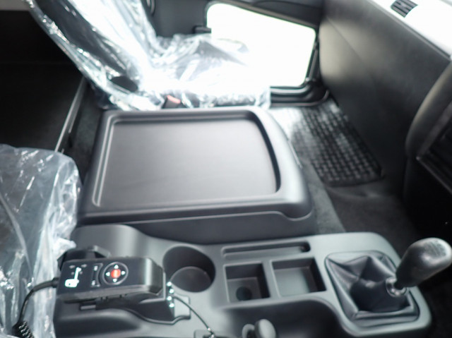三菱 ファイター 2KG-FK65F(2WD)の写真21