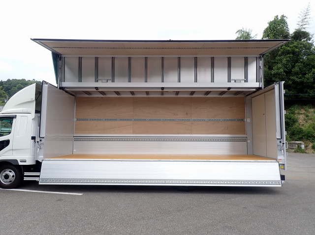 三菱 ファイター 2KG-FK65F(2WD)の写真12