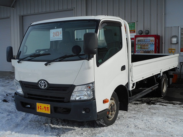 トヨタ ダイナ TKG-XZU775 4WD