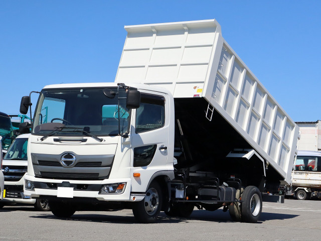 日野 レンジャー 2KG-FC2ABA(2WD)の写真1