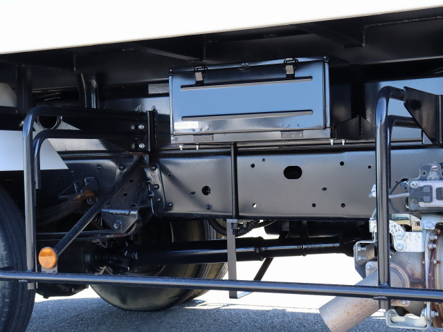 日野 レンジャー 2KG-FC2ABA(2WD)の写真9