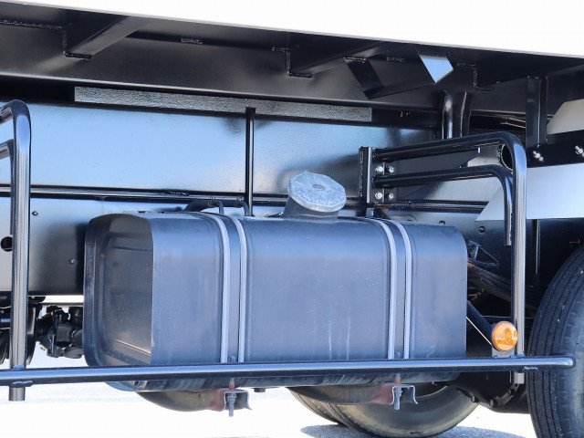 日野 レンジャー 2KG-FC2ABA(2WD)の写真12