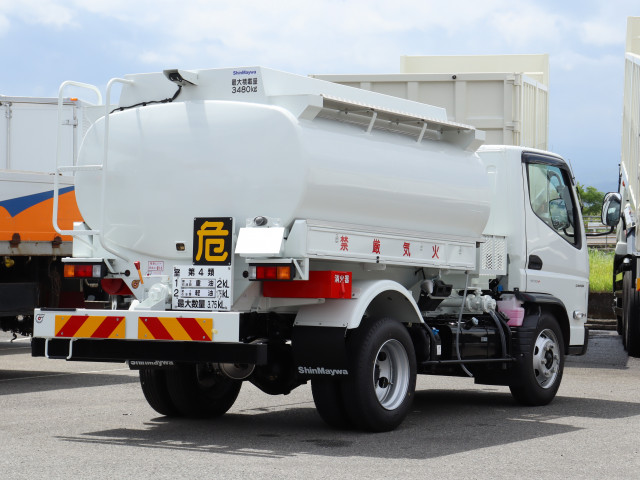 三菱 キャンター 2PG-FEA80(2WD)の写真6