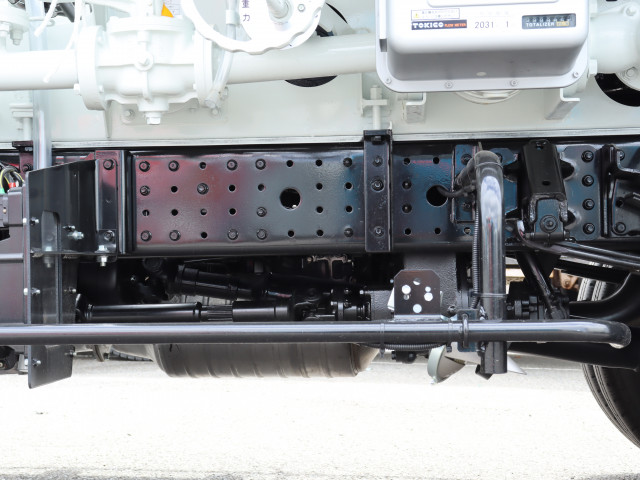 三菱 キャンター 2PG-FEA80(2WD)の写真23