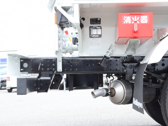 三菱 キャンター 2PG-FEA80(2WD)の写真26
