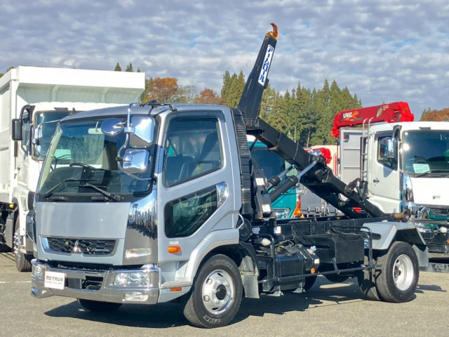 三菱 ファイター 2KG-FK72F 2WD