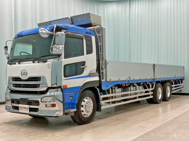 UDトラックス クオン QPG-CD5ZA 