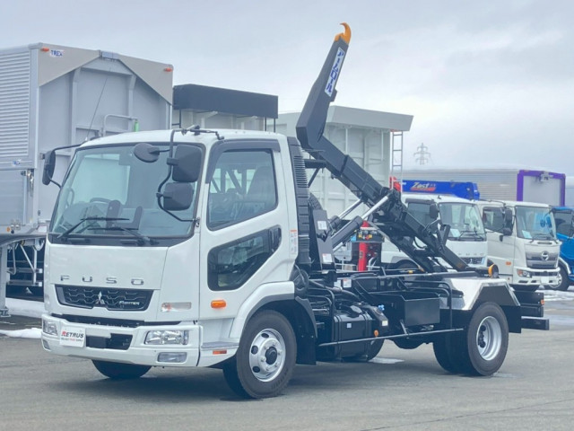 三菱 ファイター 2KG-FK72F 2WD