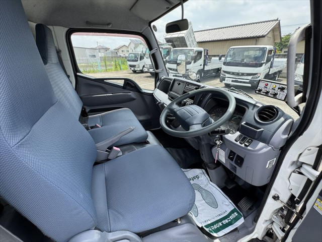 三菱 キャンター TKG-FEA50(2WD)の写真26