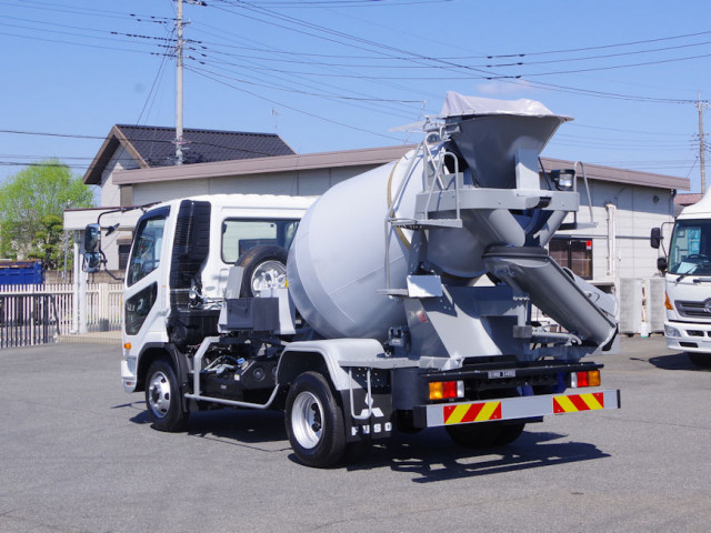 三菱 ファイター 2KG-FK72F(2WD)の写真3