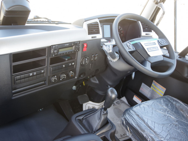 三菱 ファイター 2KG-FK72F(2WD)の写真24