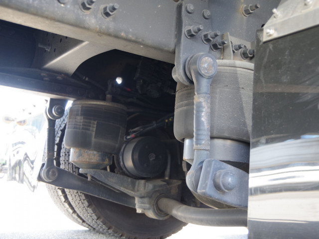 UD クオン 2PG-CG5CA(8x4)の写真11