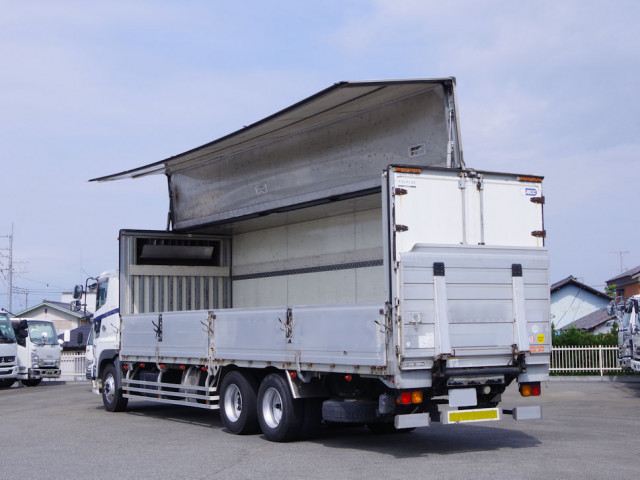 日野 プロフィア BDG-FR1EXYG(6x2)の写真3