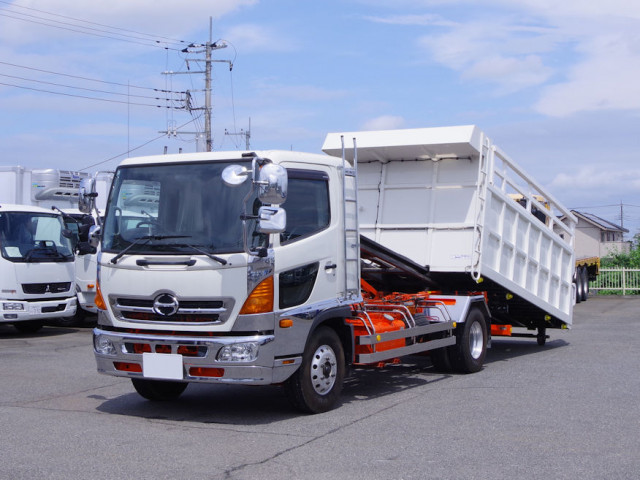 日野 レンジャー TKG-GD7JGAA(2WD)の写真1