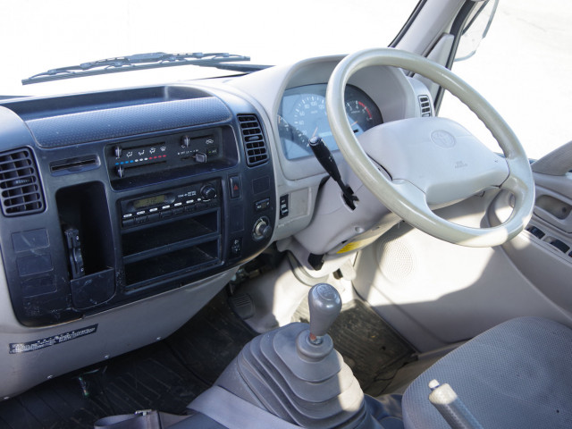 トヨタ トヨエース LDF-KDY221(2WD)の写真24