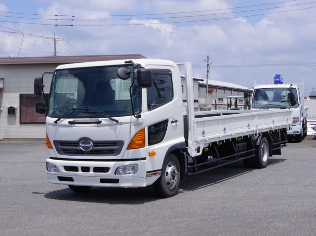 日野 レンジャー TKG-FC9JLAA(2WD)の写真1
