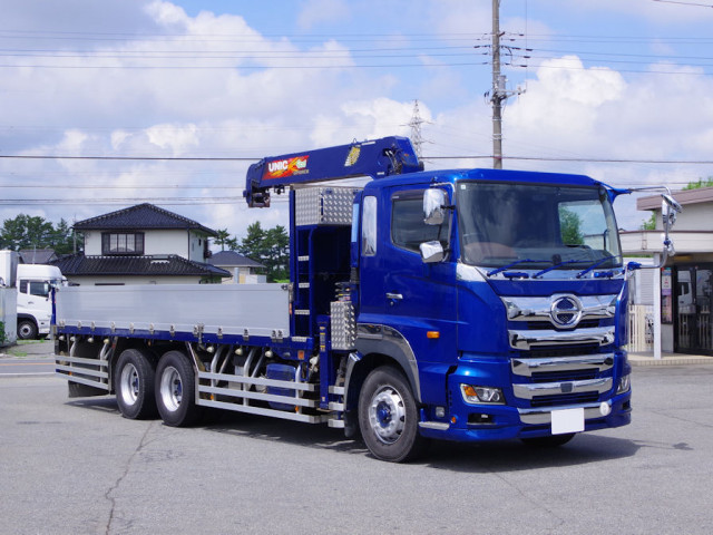 日野 プロフィア 2DG-FS1EJA(6x4)の写真2