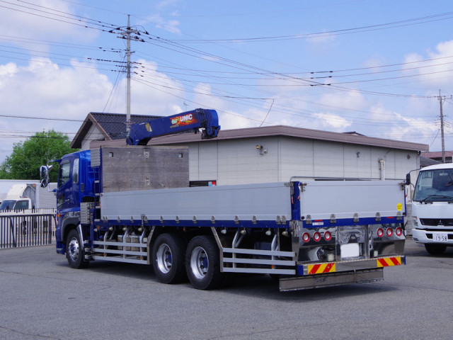 日野 プロフィア 2DG-FS1EJA(6x4)の写真3