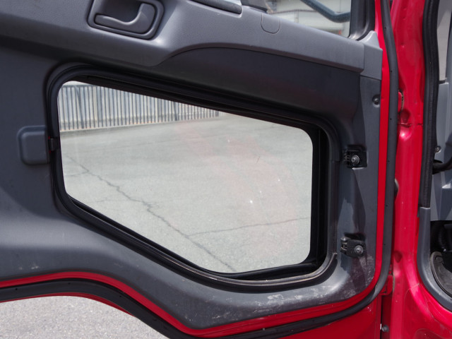 三菱 ファイター QKG-FK65FZ(2WD)の写真35