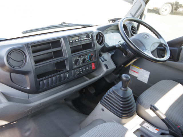 トヨタ トヨエース TKG-XZU720(2WD)の写真25