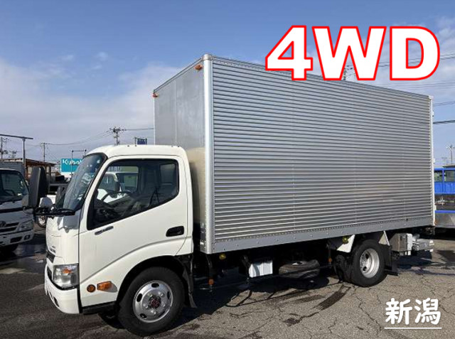 日野 デュトロ TKG-XZU695M 4WD