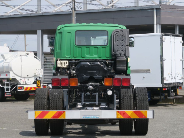 いすゞ ギガ QKG-CYE77AMの写真6