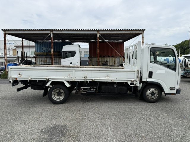 いすゞ エルフ BKG-NMR85AN(2WD)の写真8