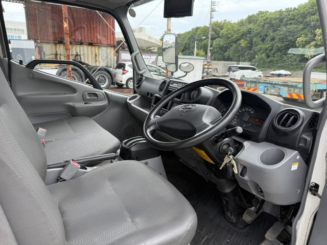 日野 デュトロ TKG-XZC605M(2WD)の写真11