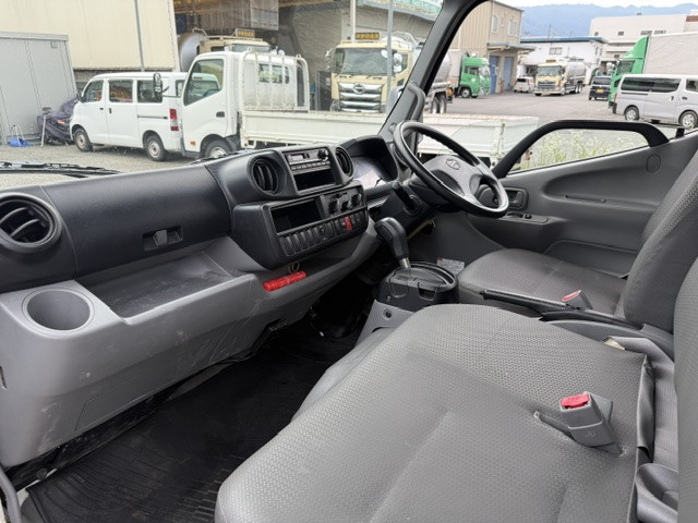日野 デュトロ TKG-XZC605M(2WD)の写真12