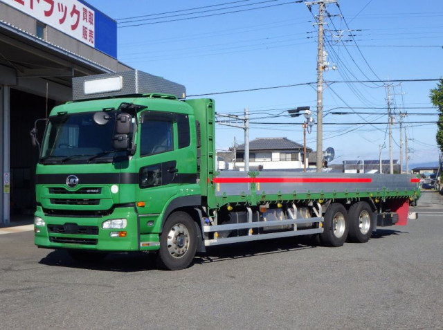 UDトラックス クオン QPG-CD5ZL 