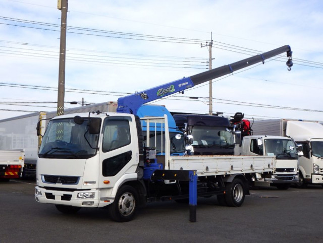 三菱 ファイター 2KG-FK71F 2WD