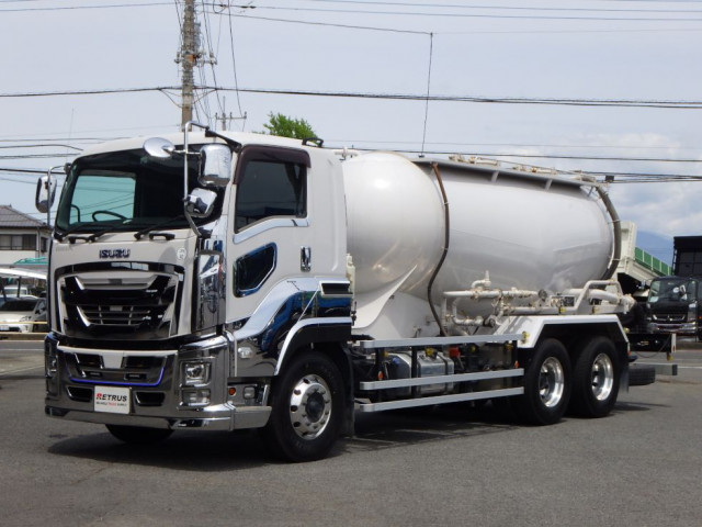 いすゞ ギガ 2PG-CYL77CM 