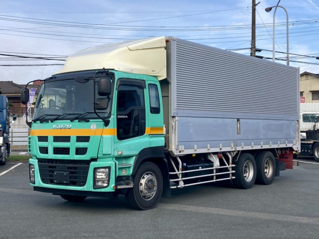 いすゞ ギガ QKG-CYL77AM 