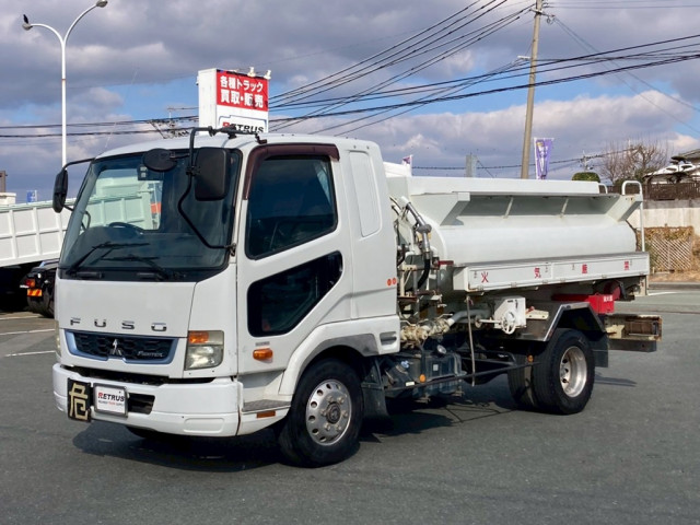 三菱 ファイター 2KG-FK61F 2WD