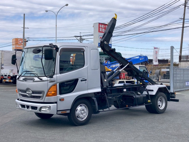 日野 レンジャー ADG-FD7JGWA 2WD