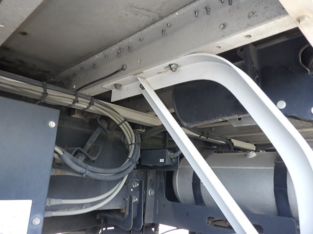 日野 プロフィア QPG-FR1EXEG(6x4)の写真13