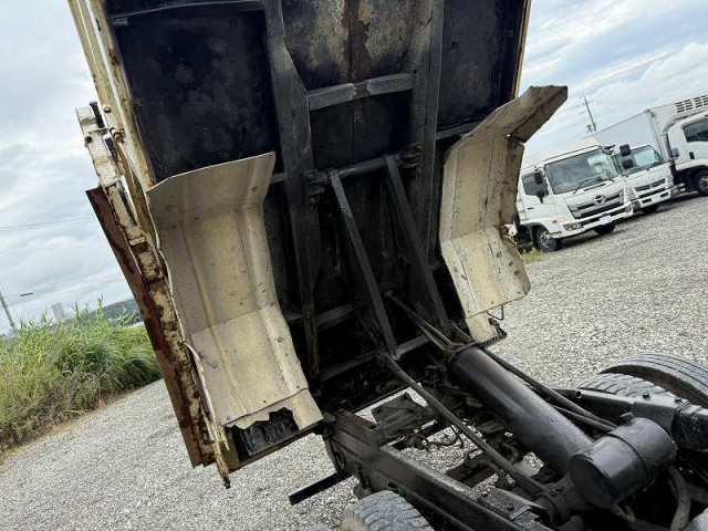 日野 デュトロ KK-XZU302Xの写真42