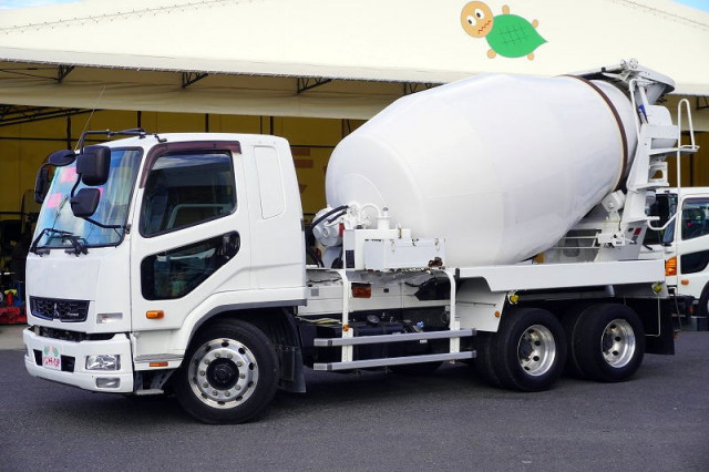 三菱 ファイター QDG-FQ62F 6x4