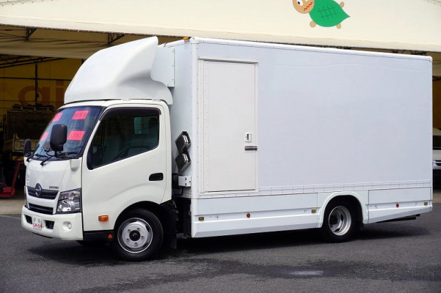 日野 デュトロ TKG-XZU710M 2WD