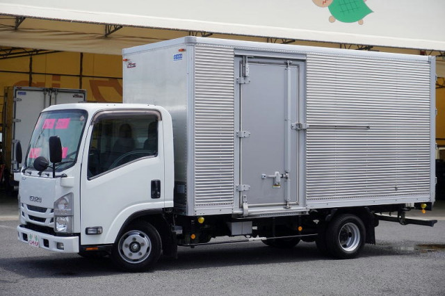 いすゞ エルフ TRG-NLR85AN 2WD