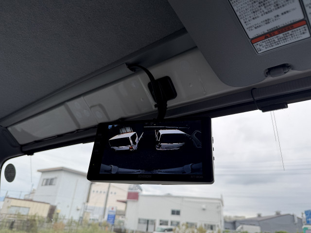 いすゞ エルフ 2RG-NLR88AN(2WD)の写真15