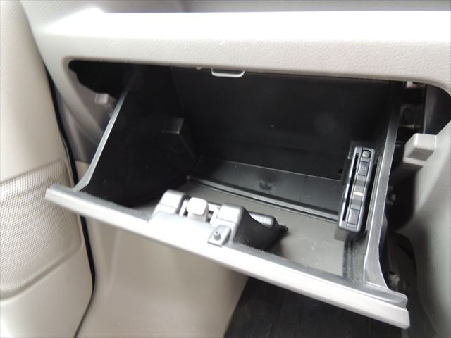 スズキ エブリイ 5BD-DA17V(2WD)の写真37